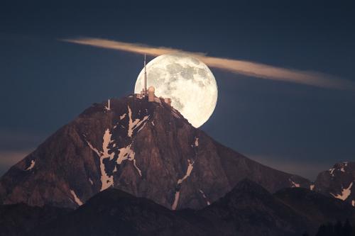 La-Lune-et-le-Pic
